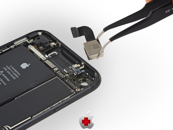 تعویض دوربین اصلی آیفون 7