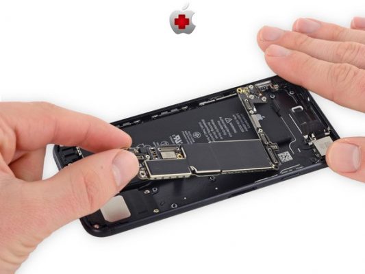 تعویض برد آیفون 7